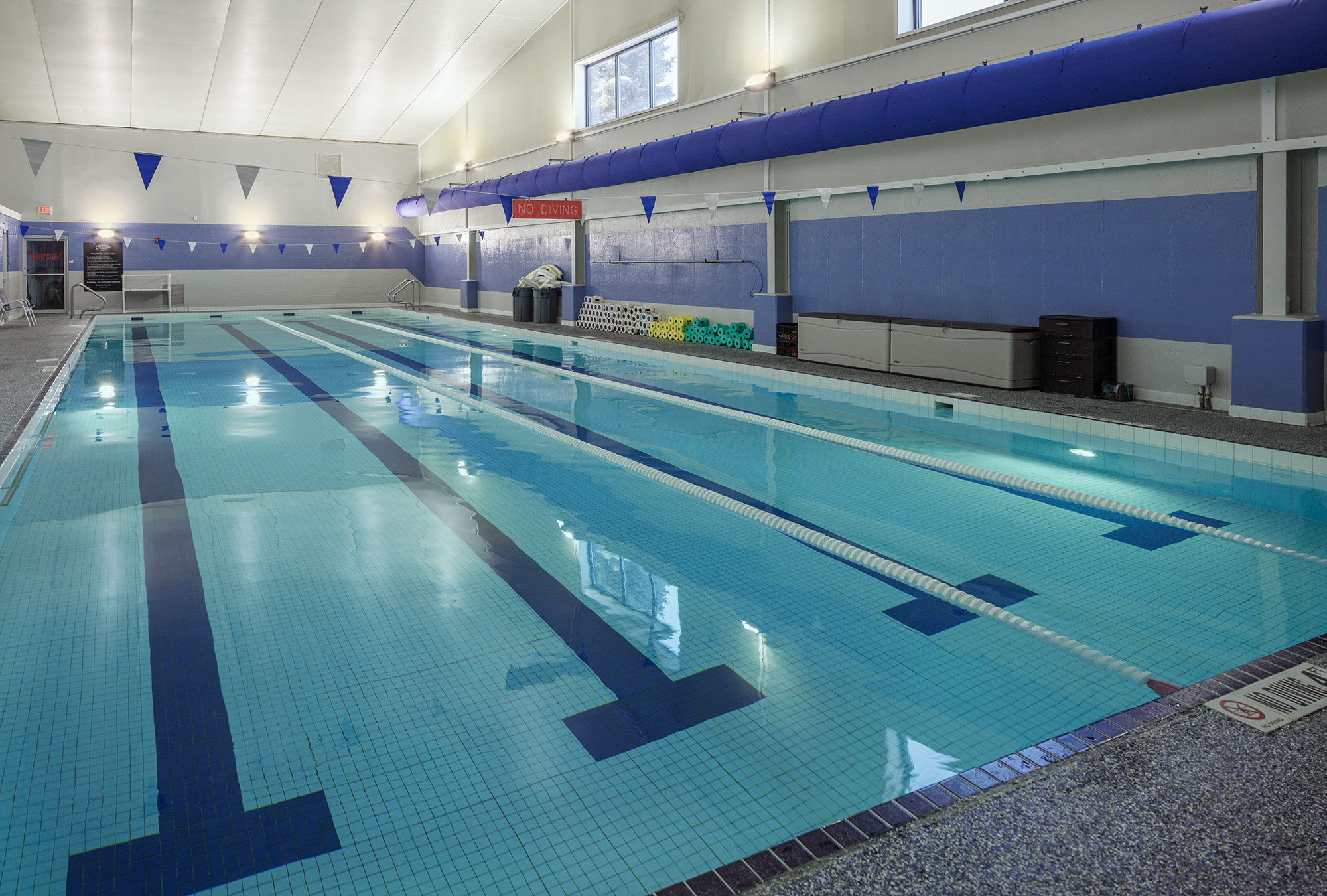 Indoor lap pool and whirlpool hot tub at the WAC Lake Country